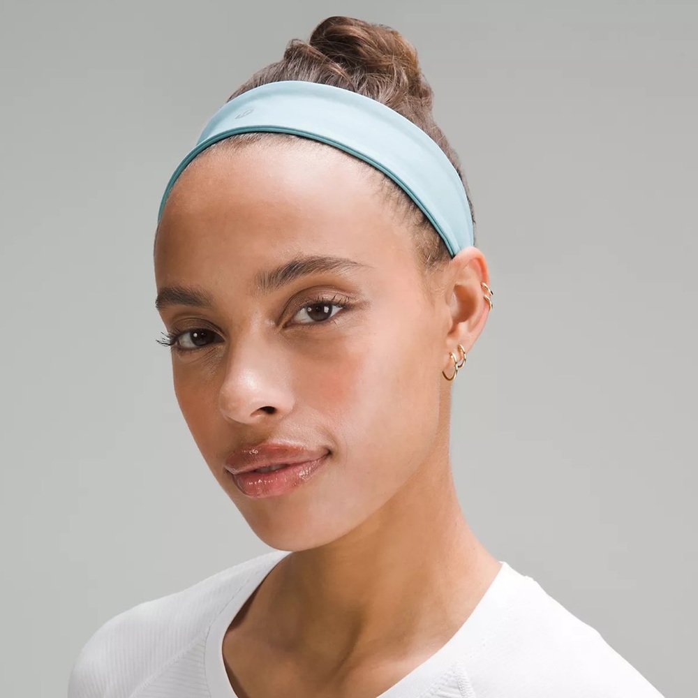 Lululemon Women's Fly Away Tamer Headband